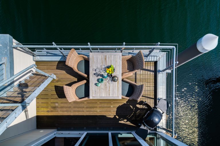 Schwimmendes Haus An Bord 1 Olpenitz