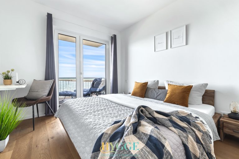 HYGGE_LODGE18_L18_3024_2048_mit_logo